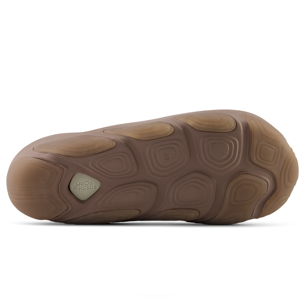Buty unisex New Balance Fresh Foam X RCVRY RCVRYEES – brązowe
