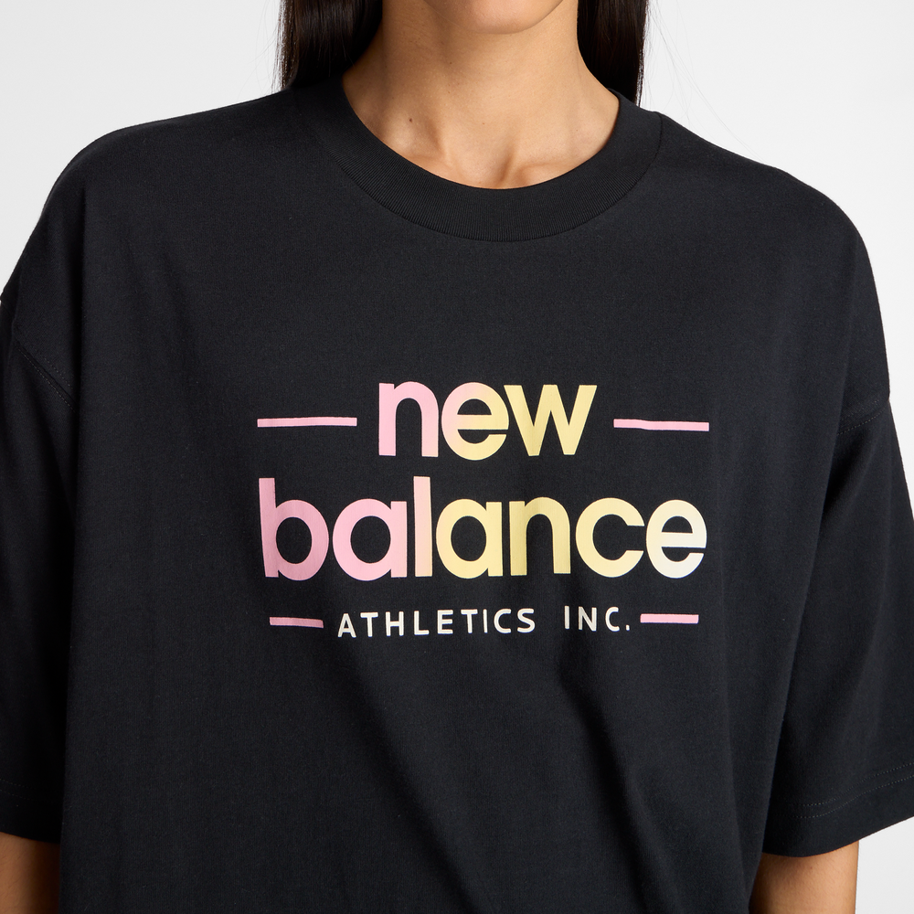 Koszulka damska New Balance WT53916BK – czarna