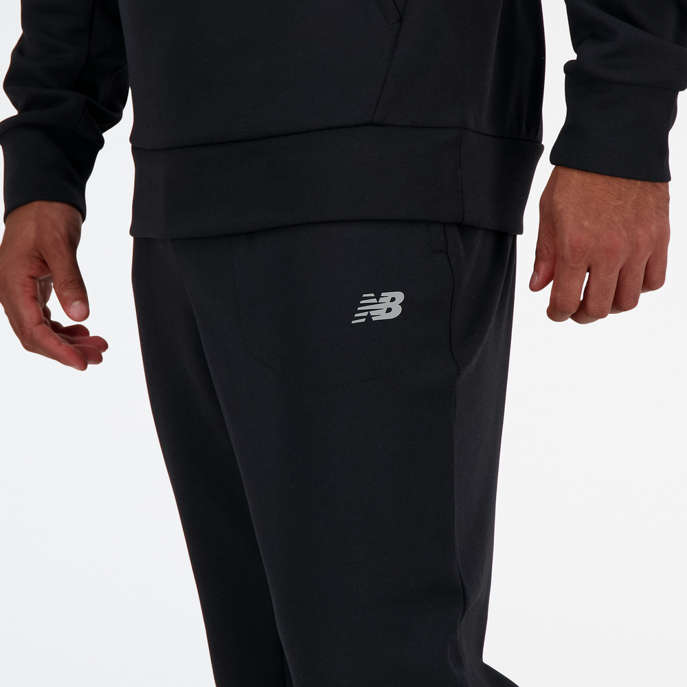 Spodnie męskie New Balance MP41143BK – czarne