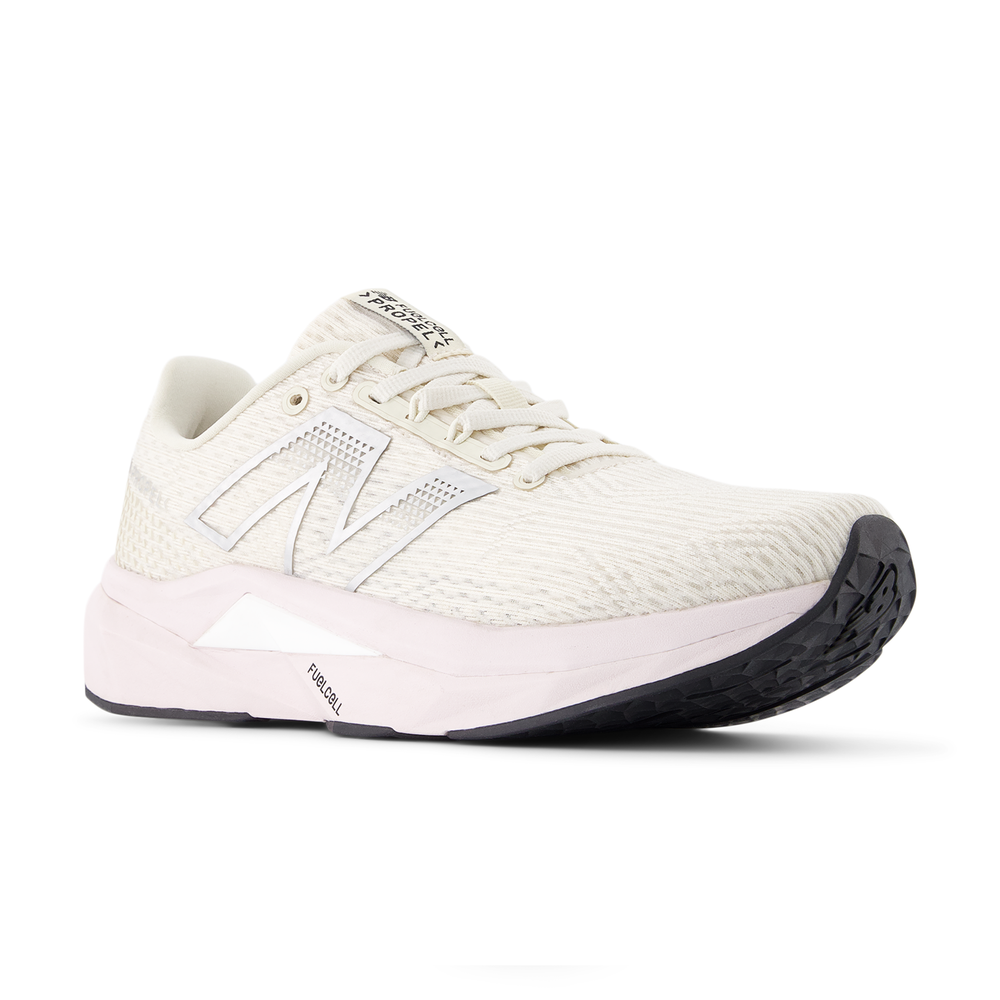 Buty damskie New Balance FuelCell Propel v5 WFCPRCS5 – beżowe