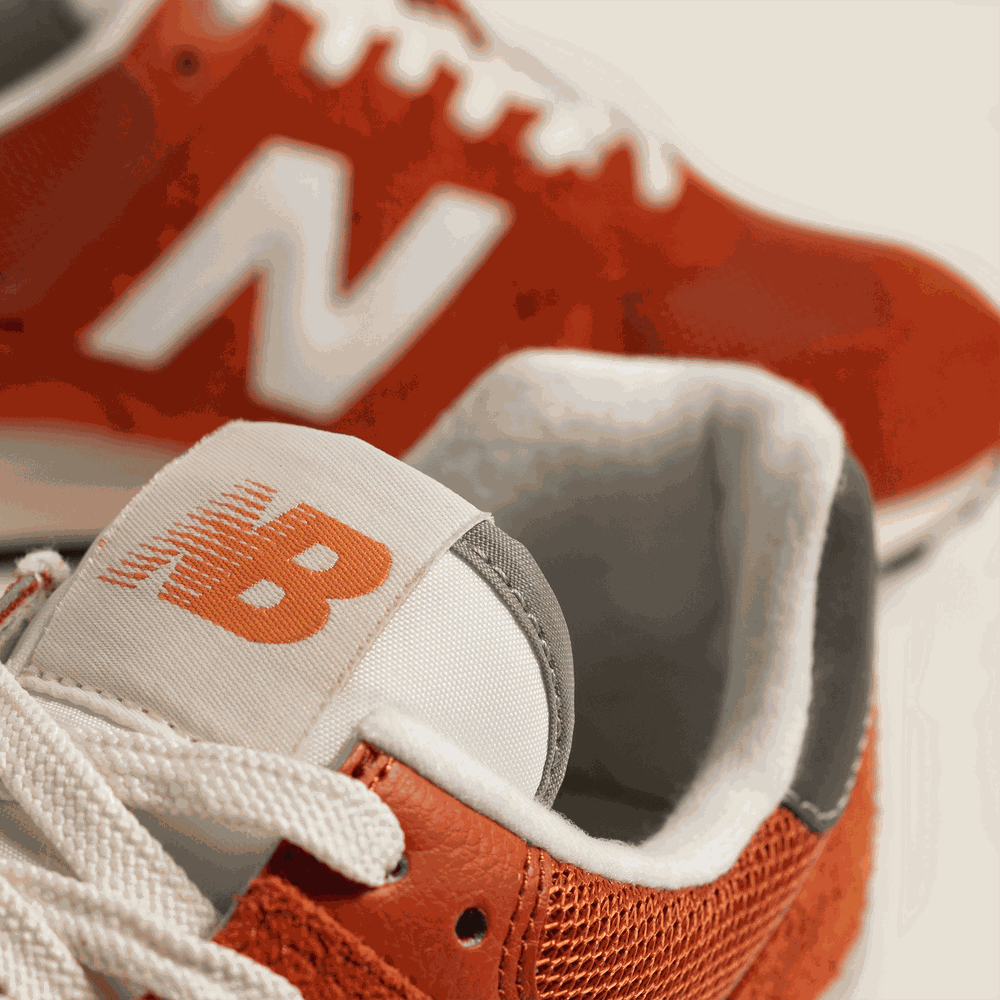 Buty New Balance U574HT2 – pomarańczowe