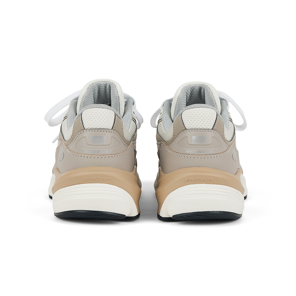 Buty unisex New Balance U990MM6 – beżowe