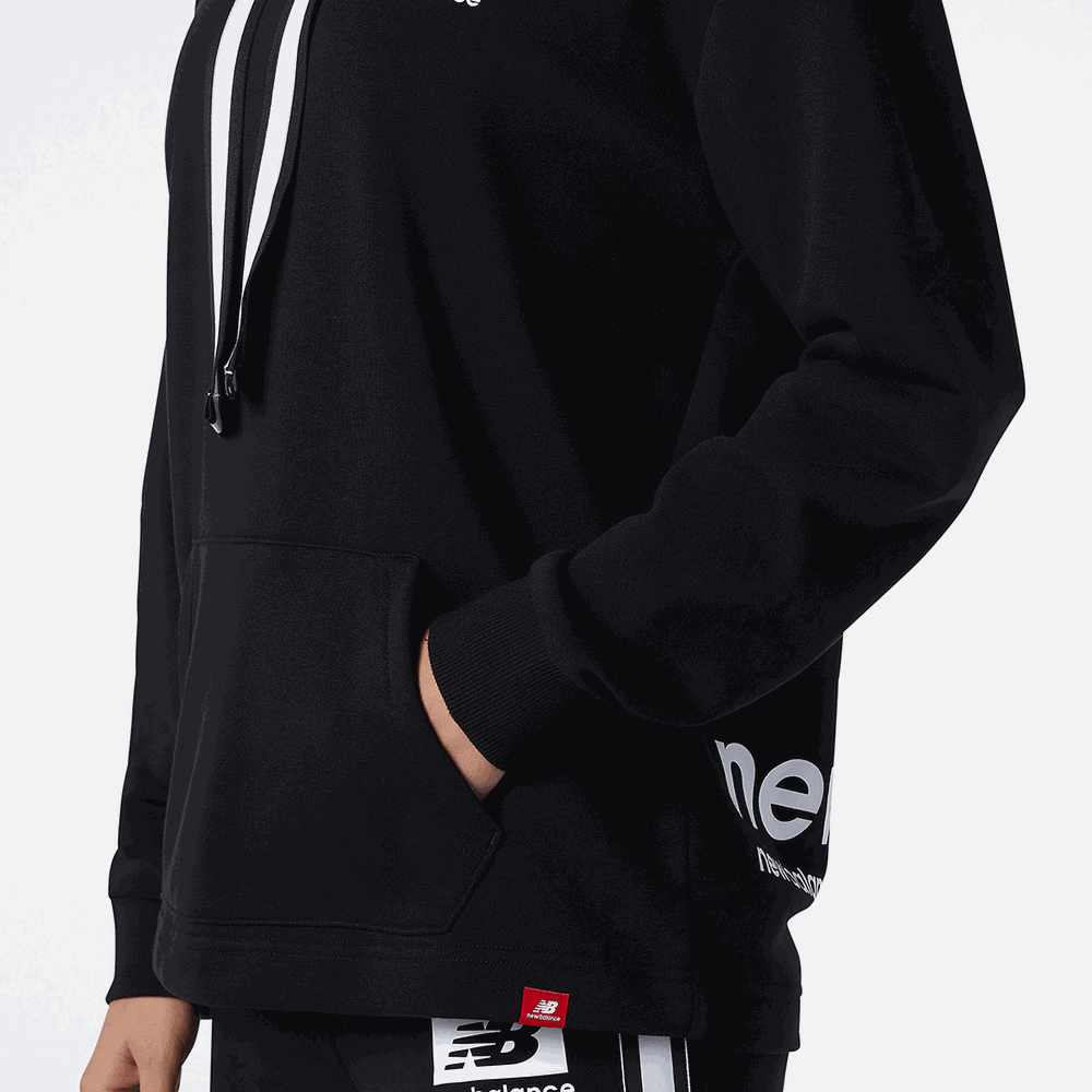 Bluza New Balance WT13519BK - czarna
