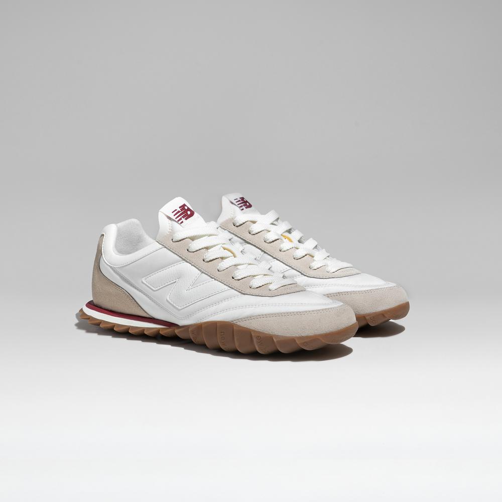 Buty New Balance URC30AC – beżowe