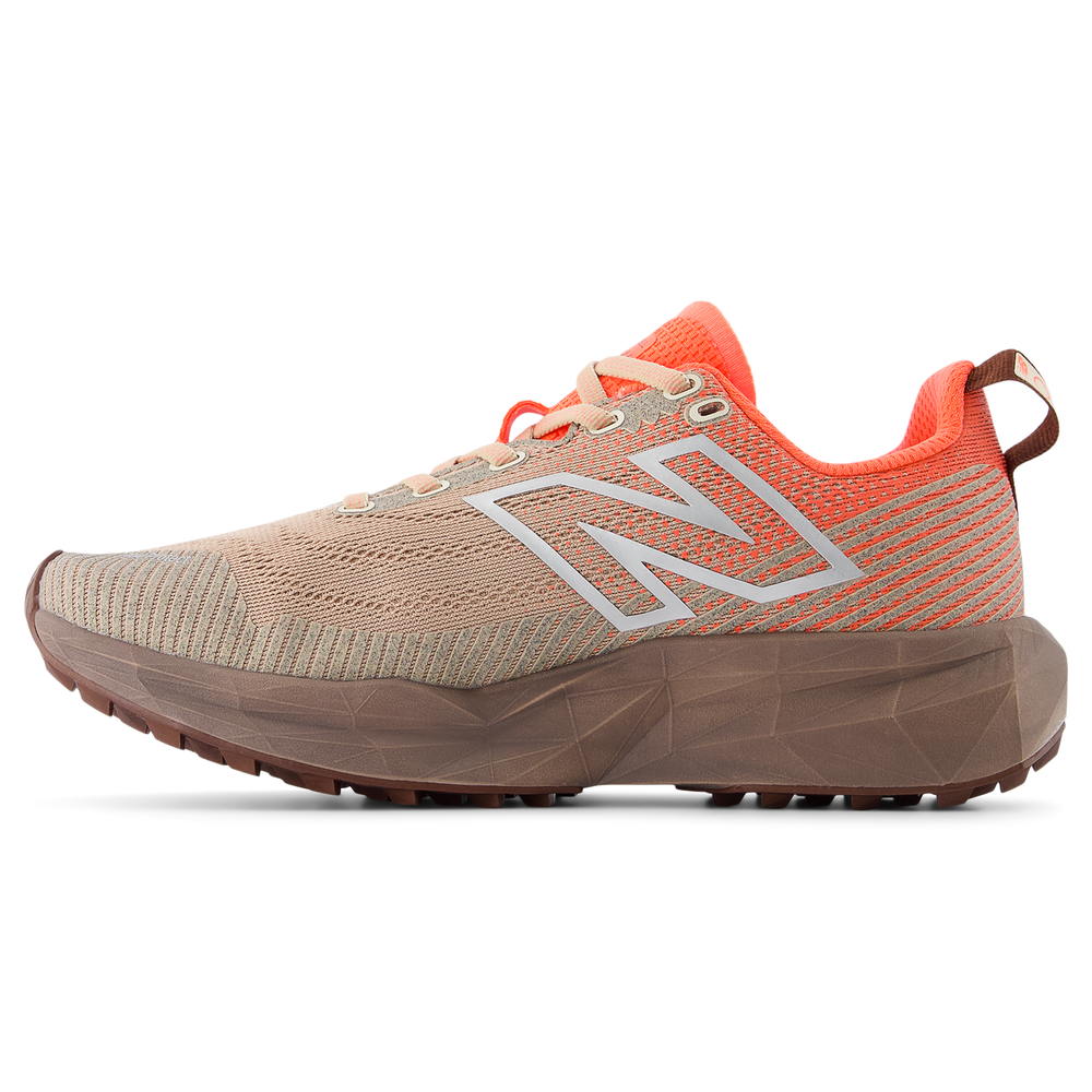 Buty damskie New Balance FuelCell Venym WTVNYMV1 – beżowe