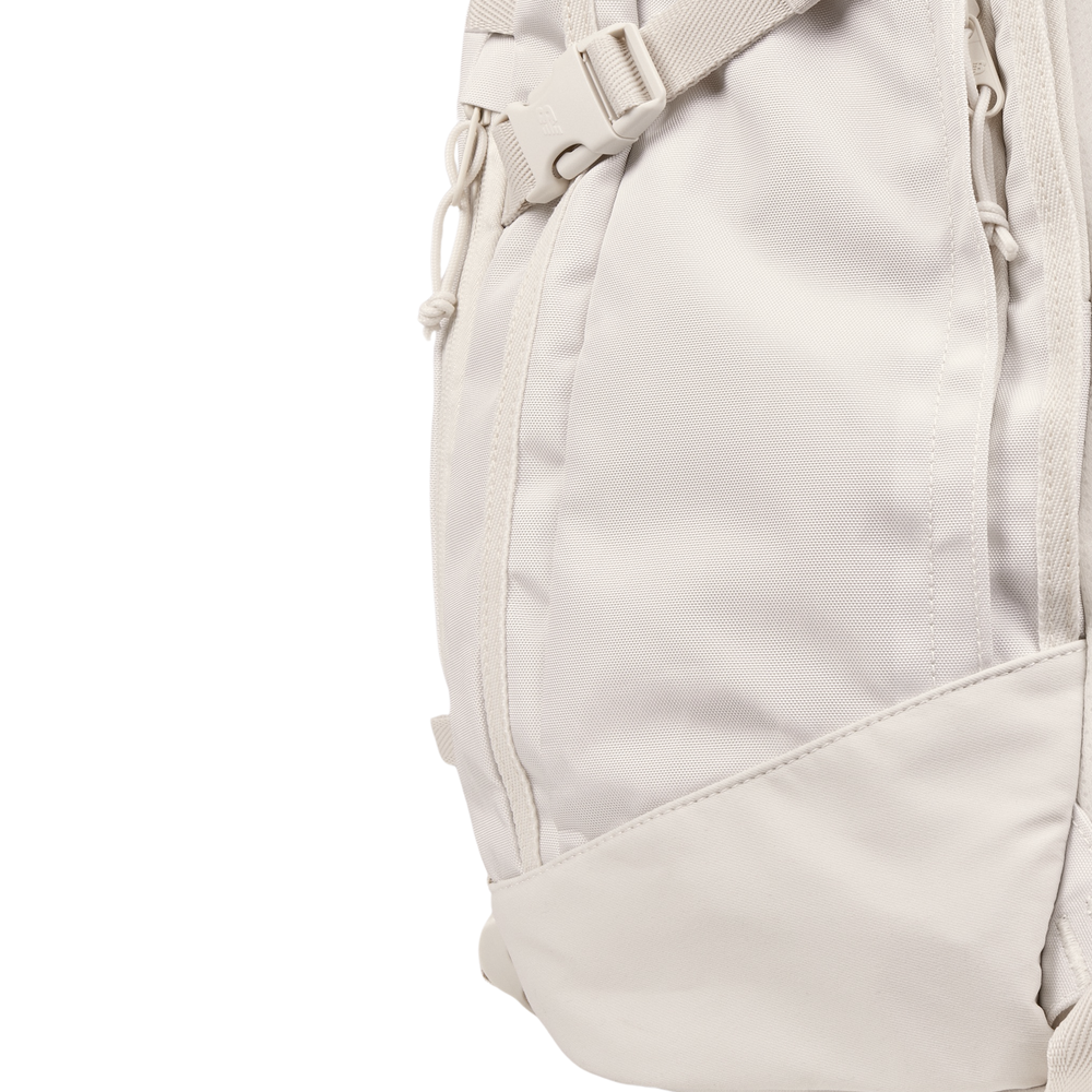 Plecak New Balance LAB23197LIN – beżowy