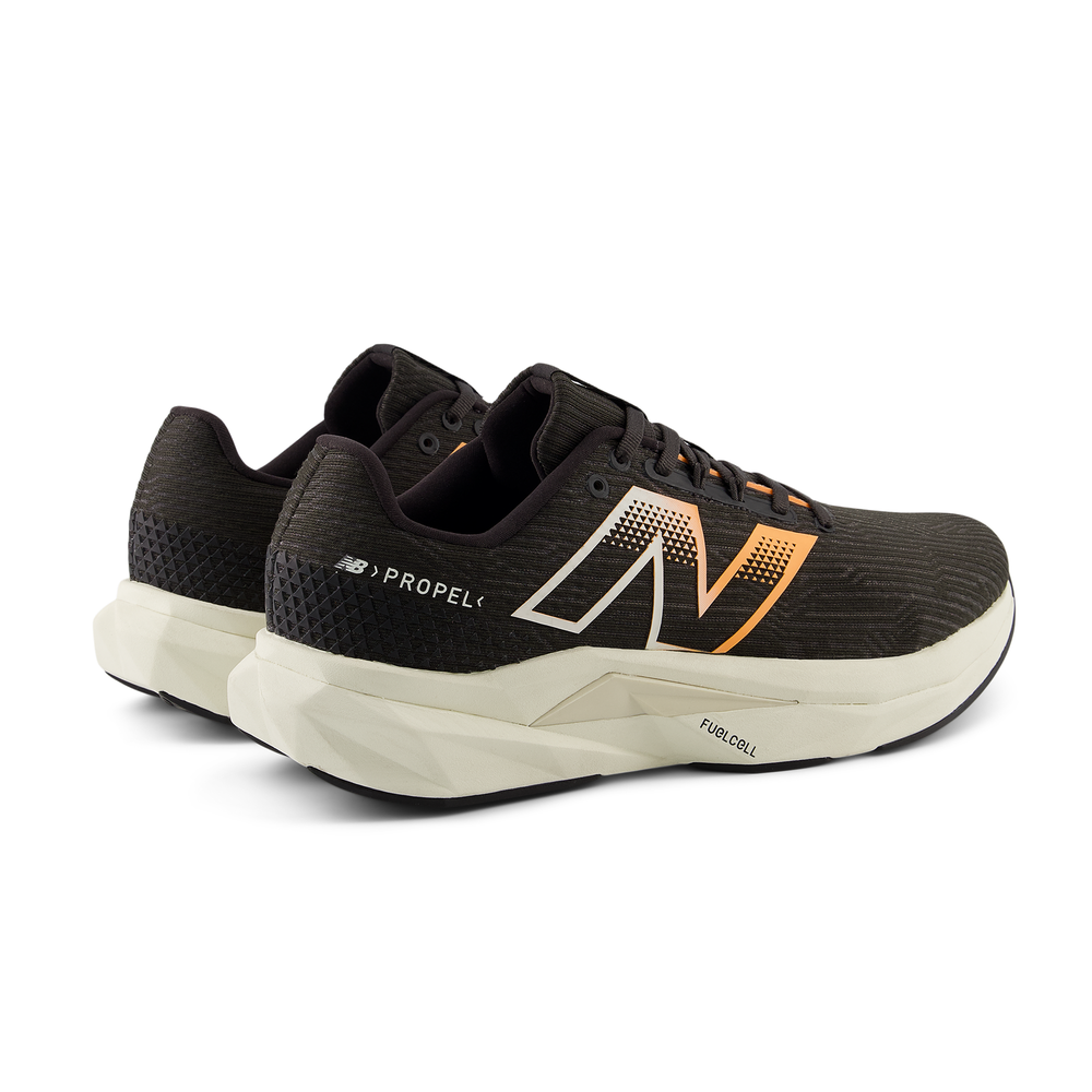 Buty męskie New Balance FuelCell Propel v5 MFCPRCB5 – czarne