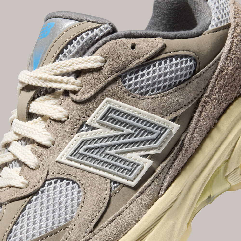 Buty unisex New Balance U2010GD – beżowe
