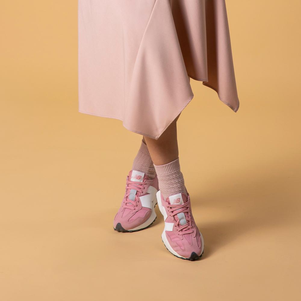 Buty damskie New Balance U327ED – różowe