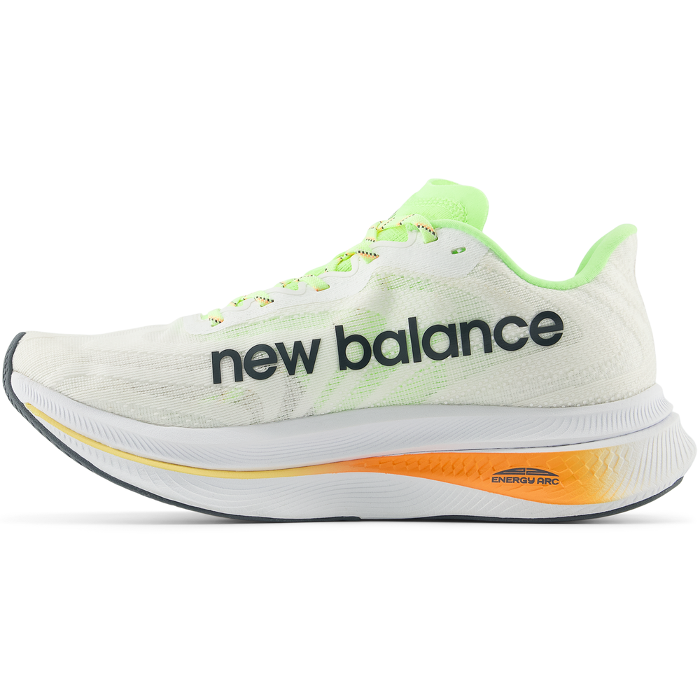 Buty damskie New Balance FuelCell SuperComp Trainer WRCXCA3 – białe