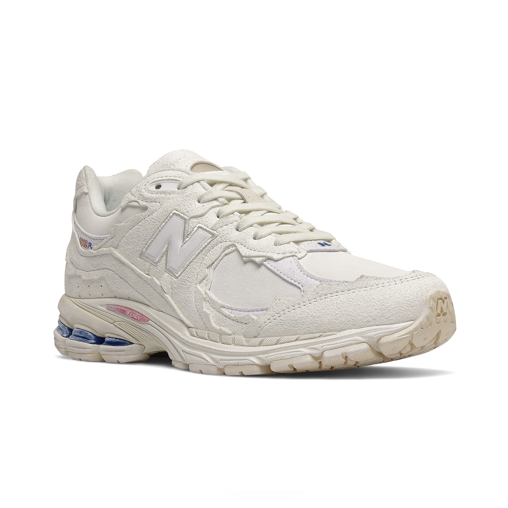 Buty unisex New Balance Protection Pack M2002RDC – białe