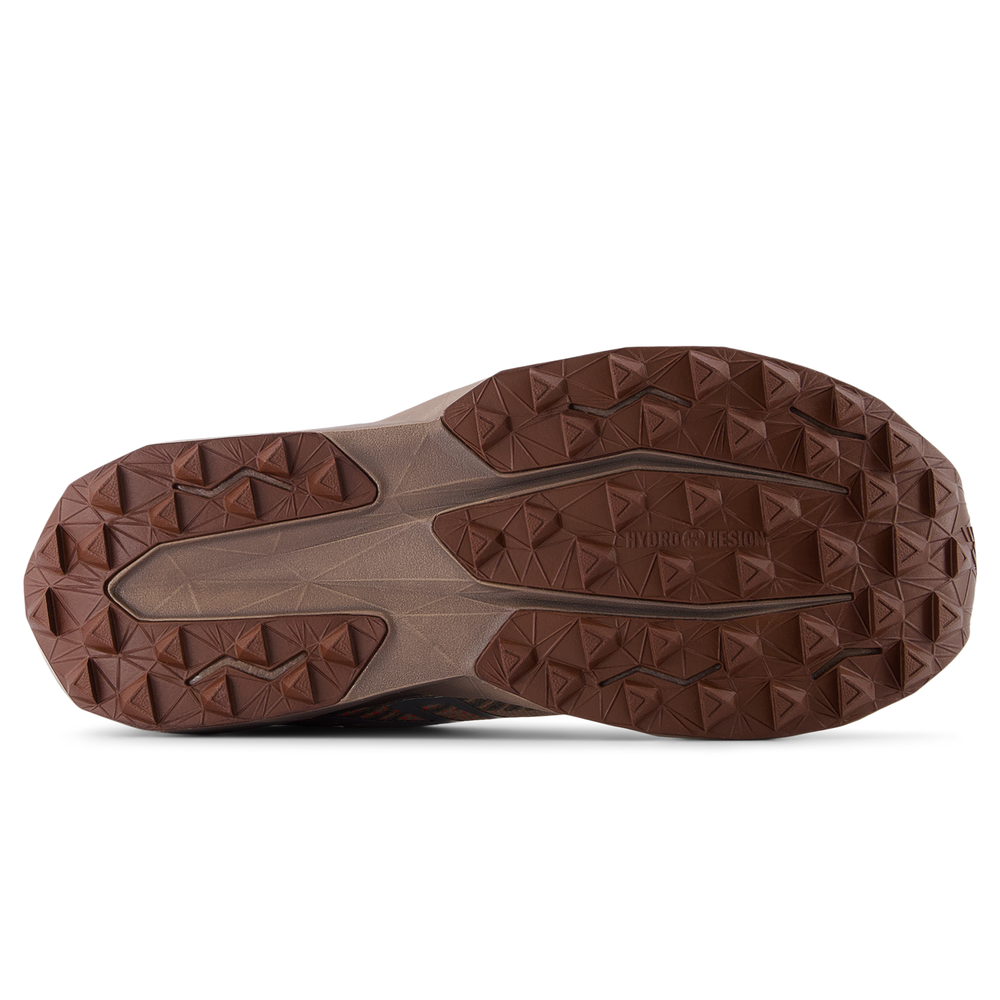 Buty damskie New Balance FuelCell Venym WTVNYMV1 – beżowe
