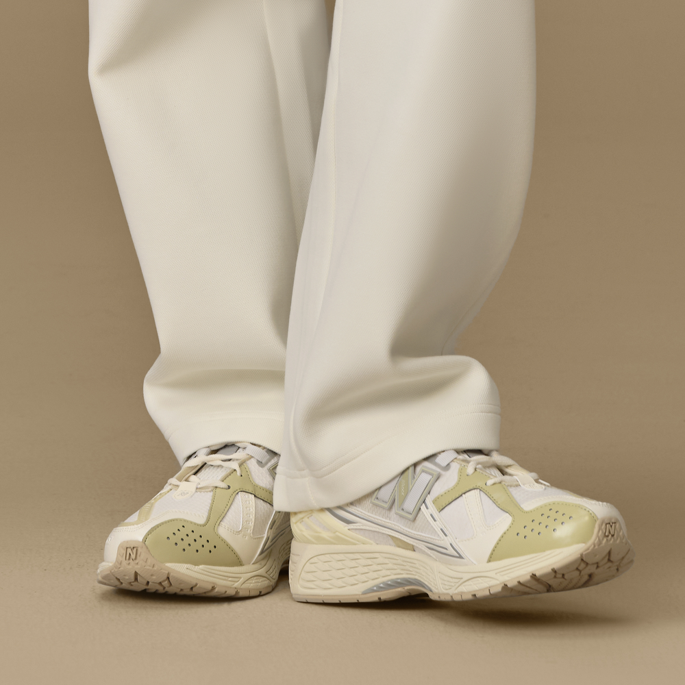 Buty unisex New Balance M1906NLY – multikolor