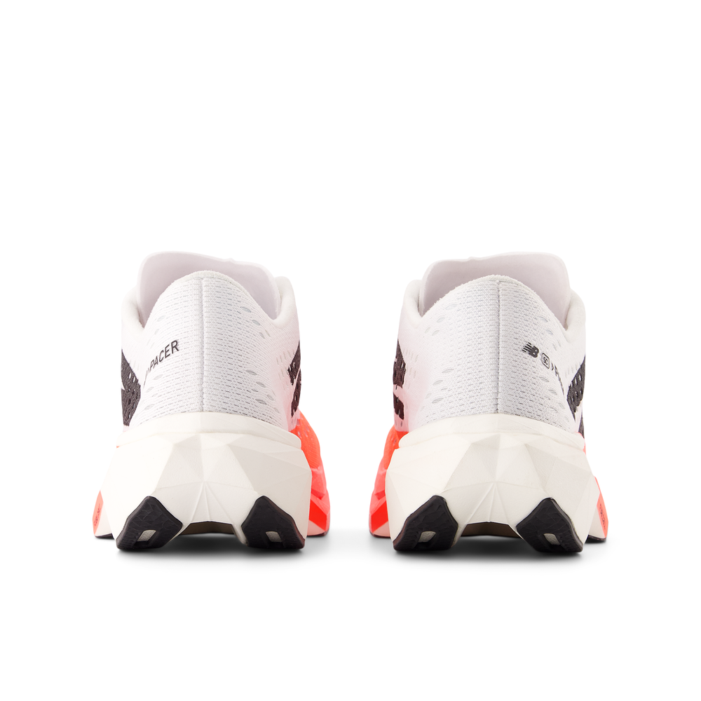 Buty damskie New Balance FuelCell SuperComp Pacer v2 WFCRRCU2 – pomarańczowe