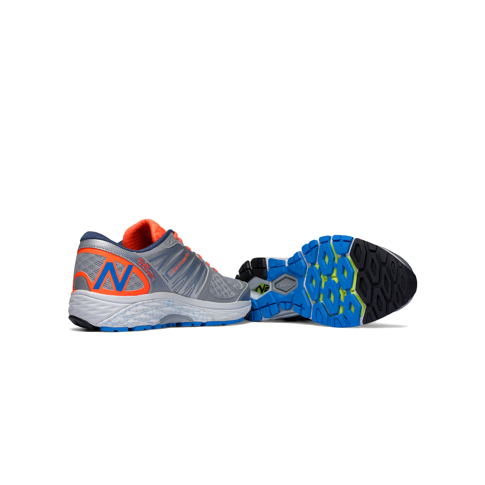 New Balance M1260SO5