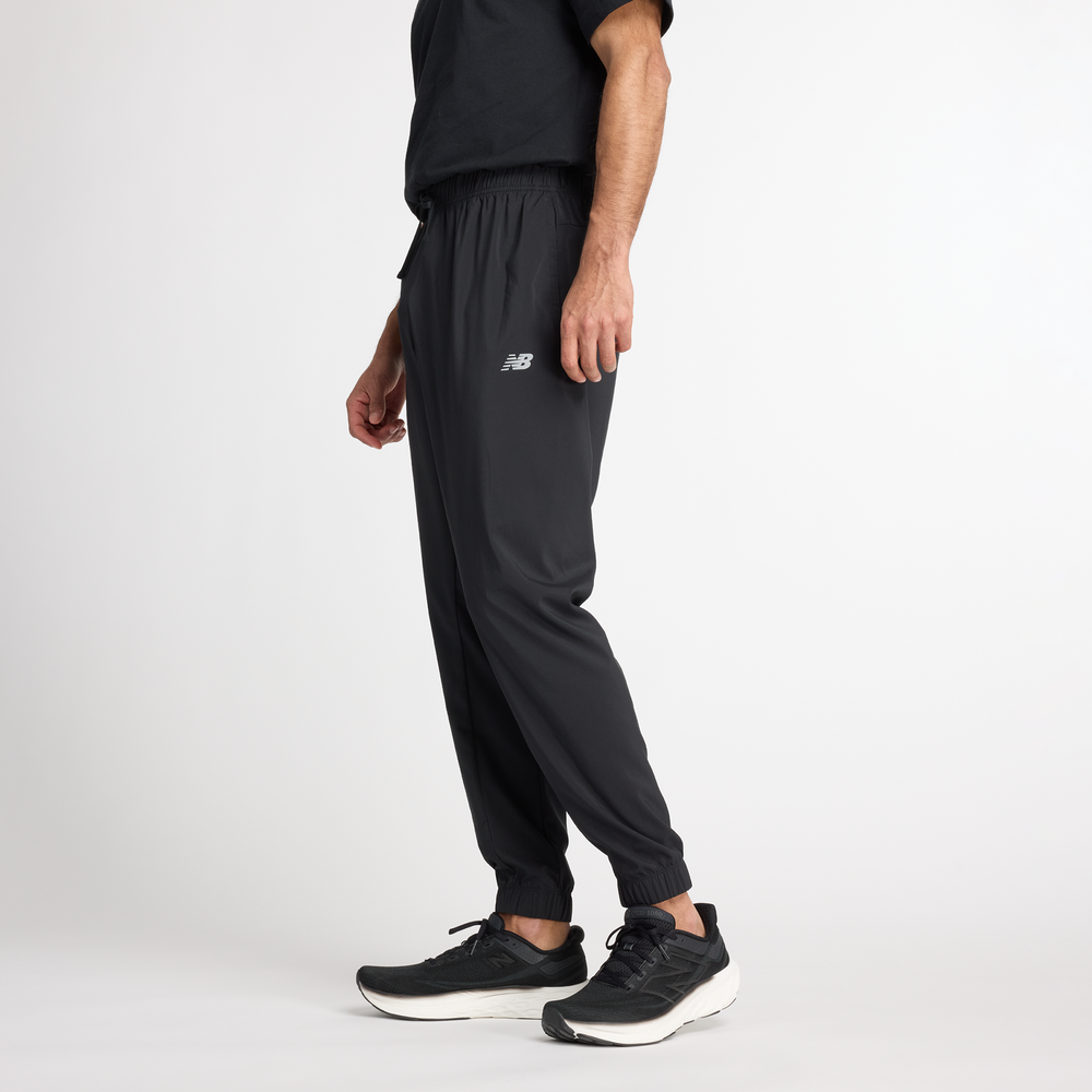 Spodnie męskie New Balance MP41011BK – czarne