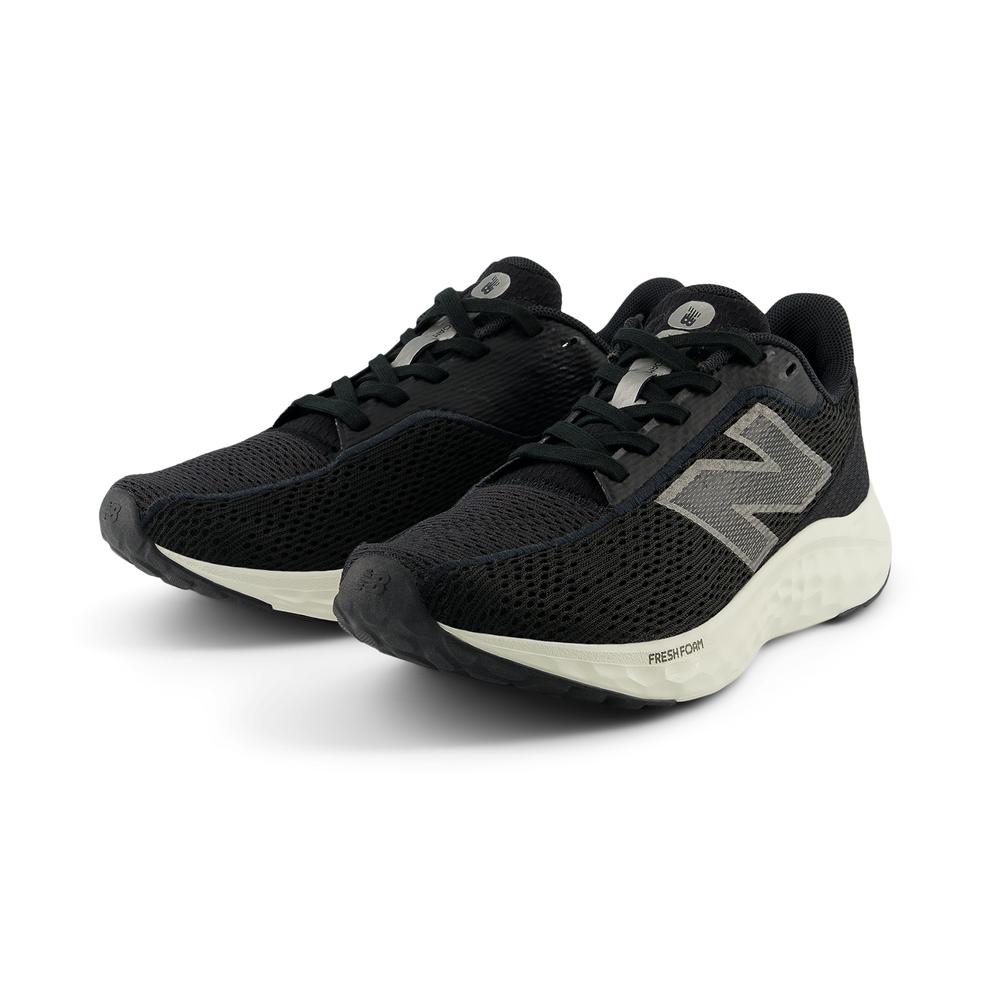 Buty damskie New Balance Fresh Foam Arishi v4 WARISYK4 – czarne