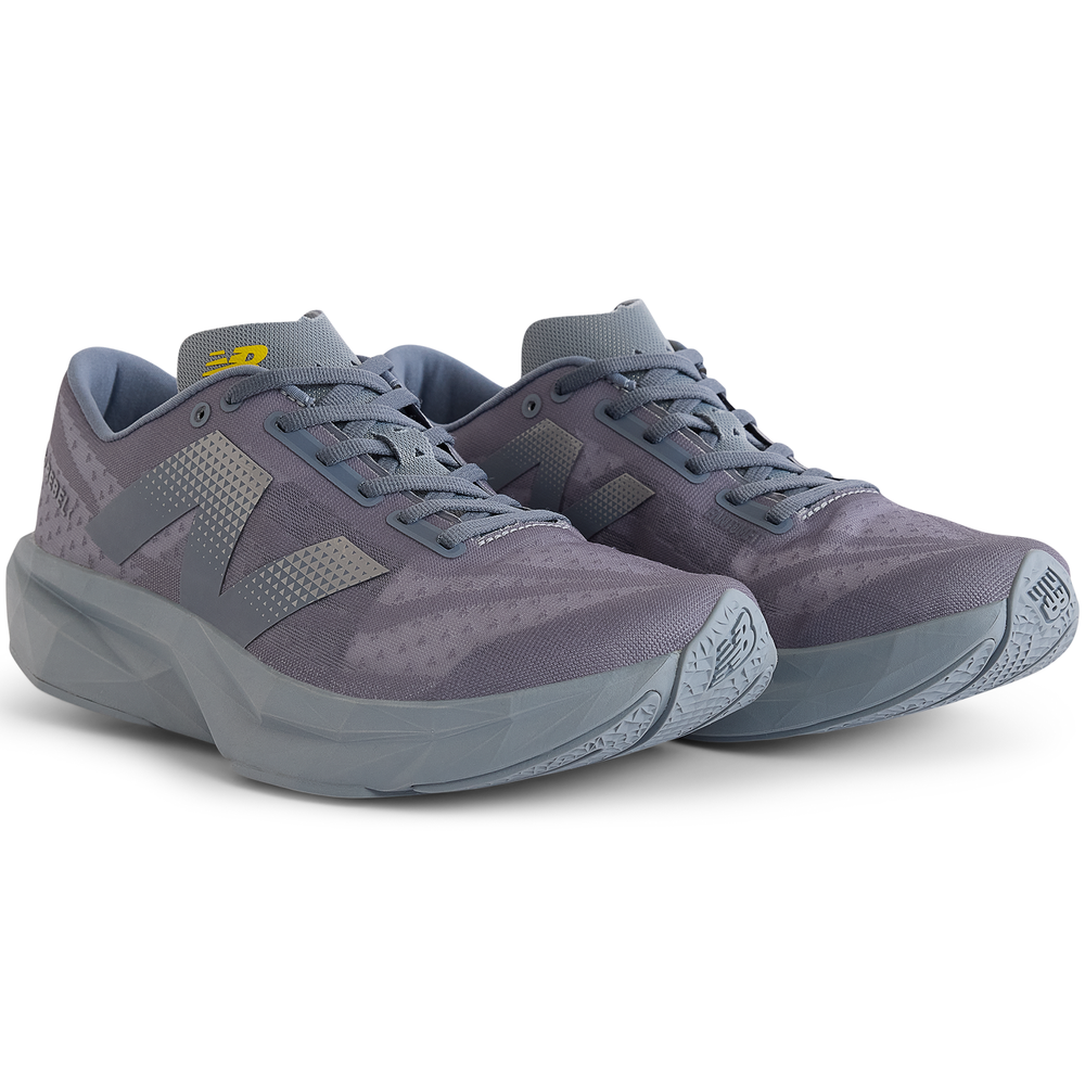 Buty unisex New Balance FuelCell Rebel v4 UFCXTD4 – szare