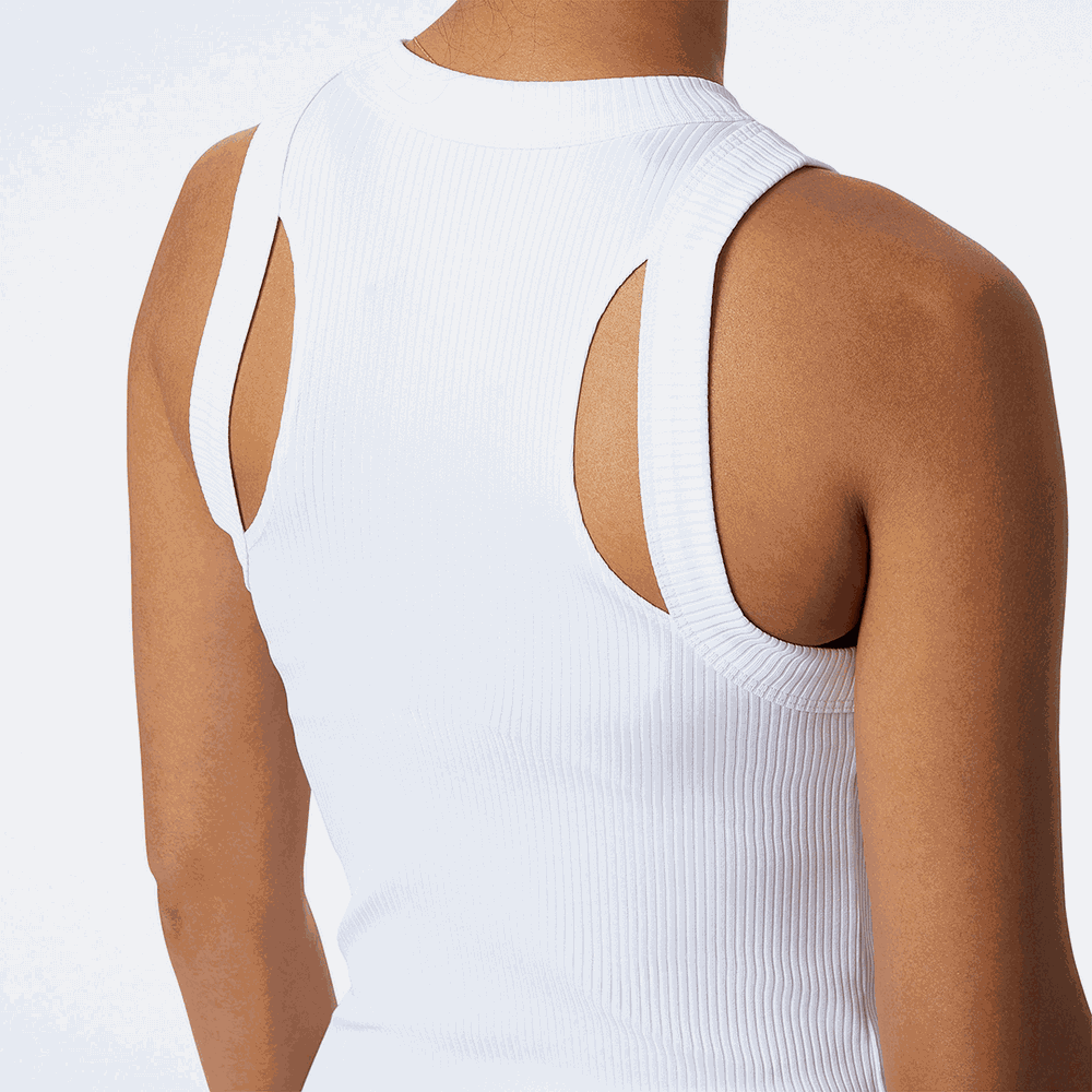 Koszulka New Balance WT21108WT – biała