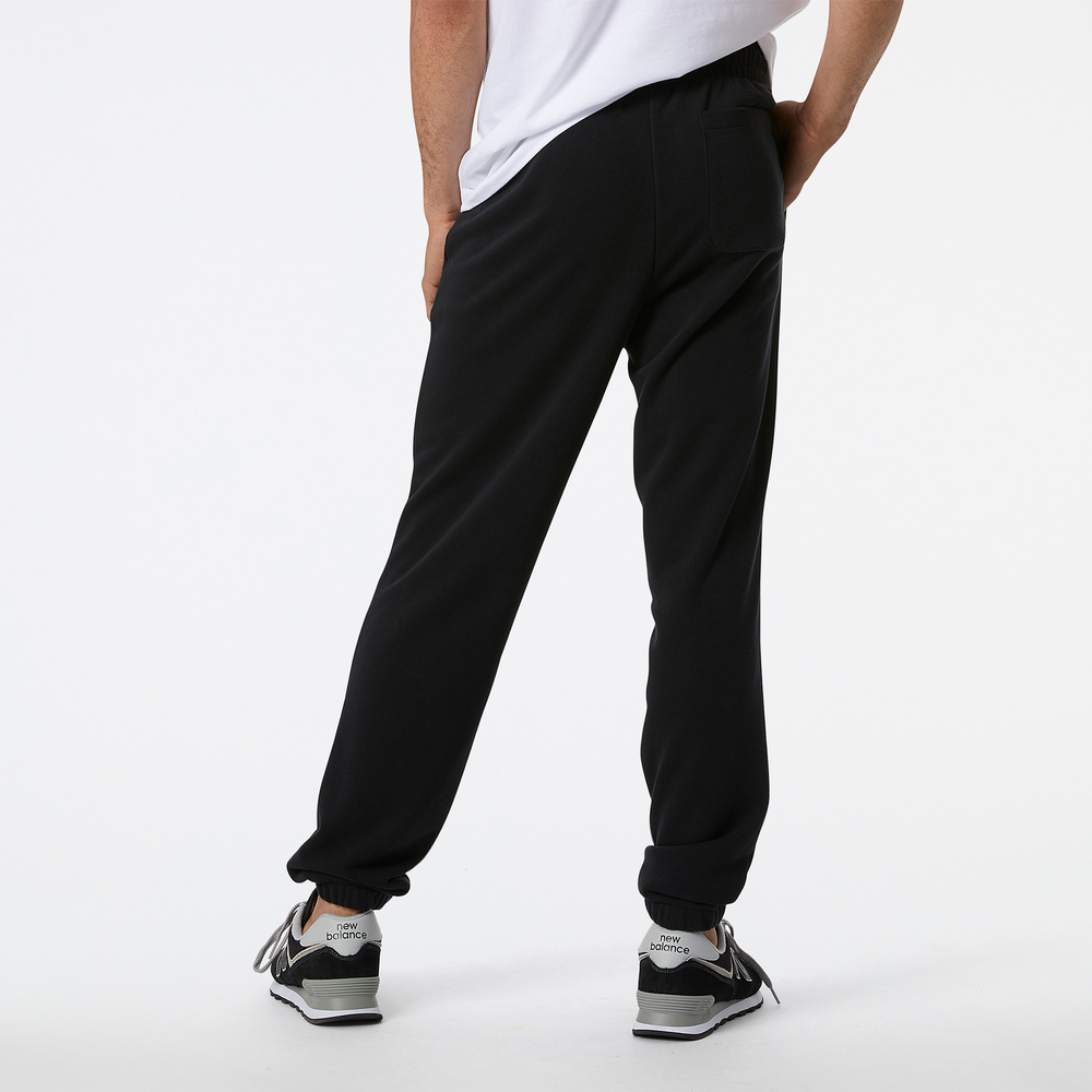 Spodnie New Balance MP21503BK – czarne