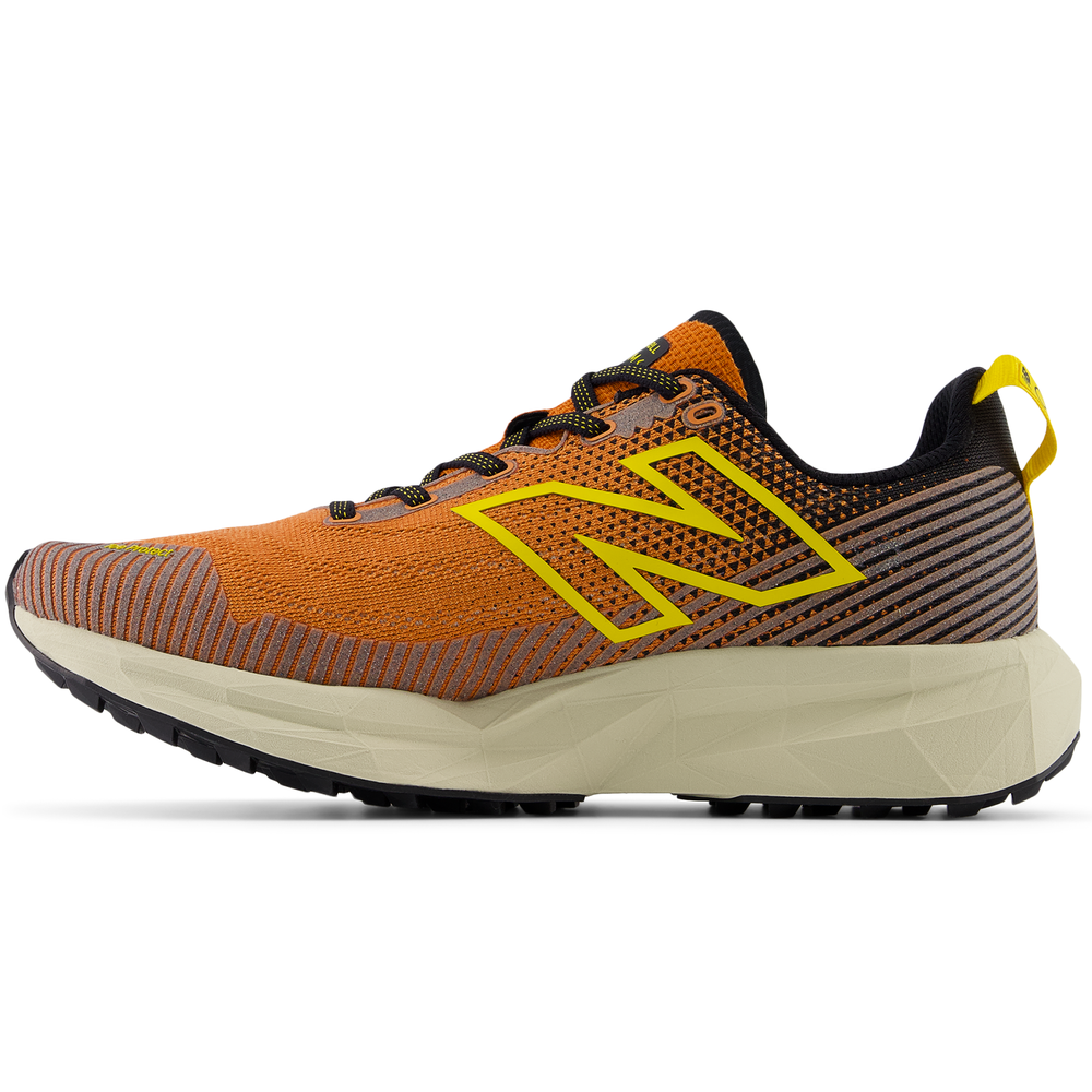 Buty męskie New Balance FuelCell Venym MTVNYMR1 – pomarańczowe