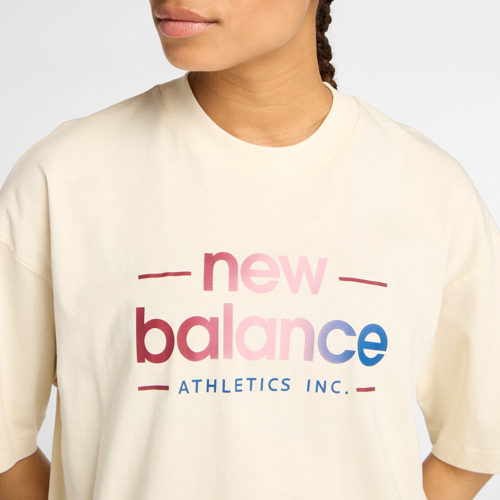 Koszulka damska New Balance WT53916LIN – beżowa