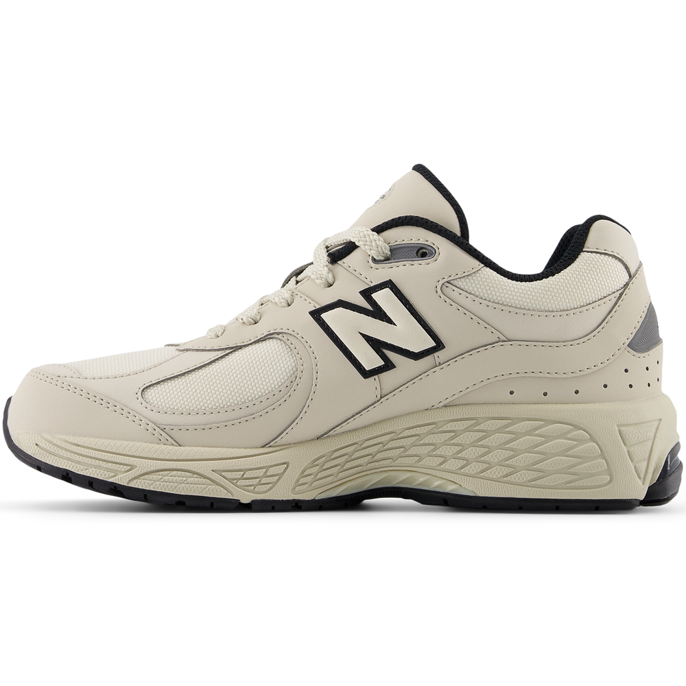 Buty dziecięce New Balance GC2002PM – beżowe