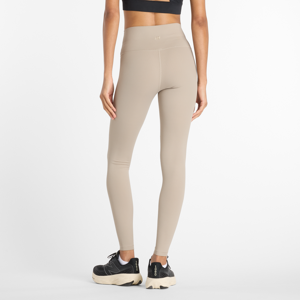 Legginsy damskie New Balance WP53152ADS – beżowe