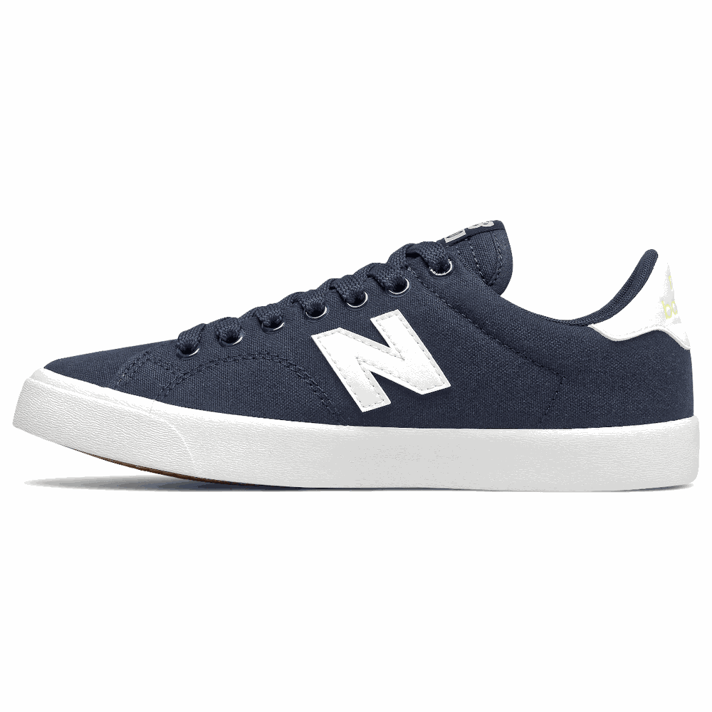 New Balance AM210BW