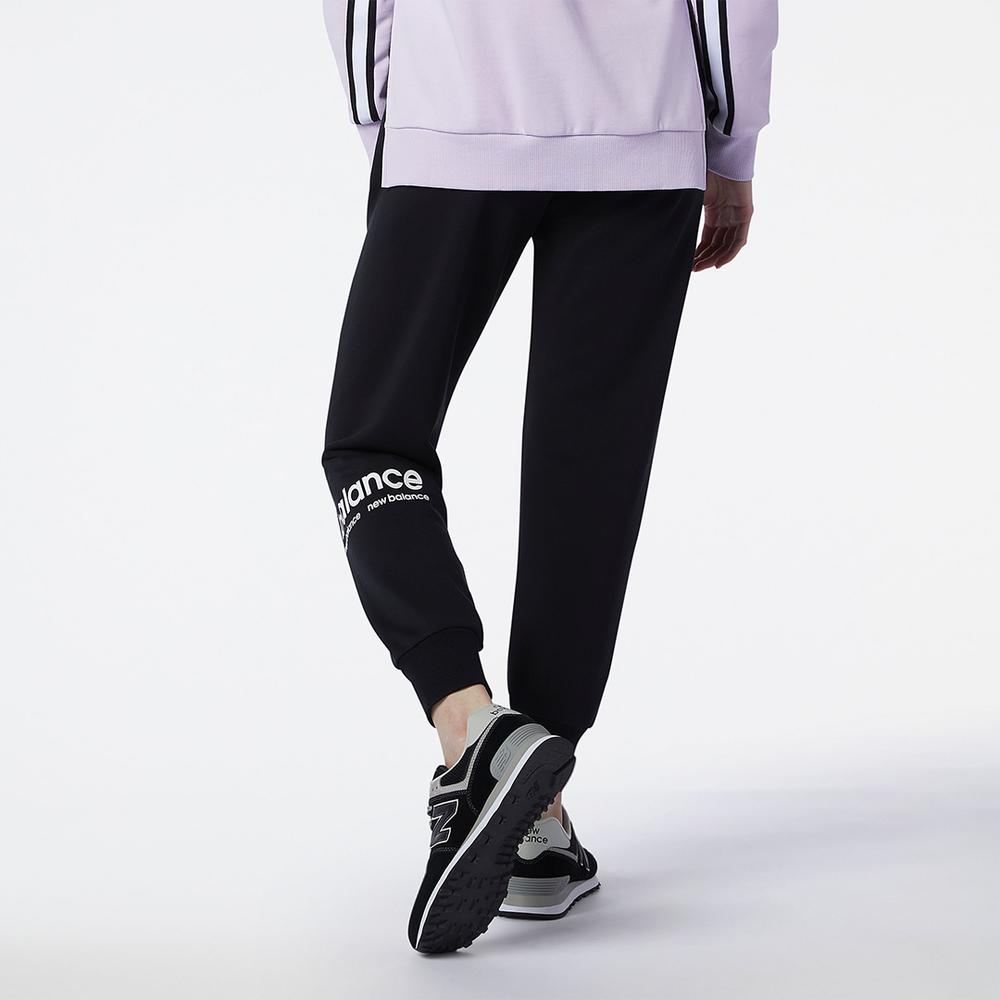 Spodnie New Balance WP13510BK – czarne