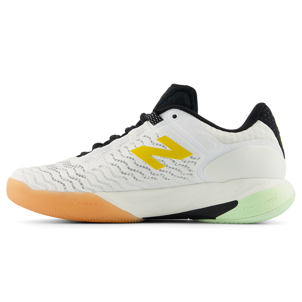 Buty damskie New Balance Fresh Foam X CT-Rally v2 WCHRALL2 – białe