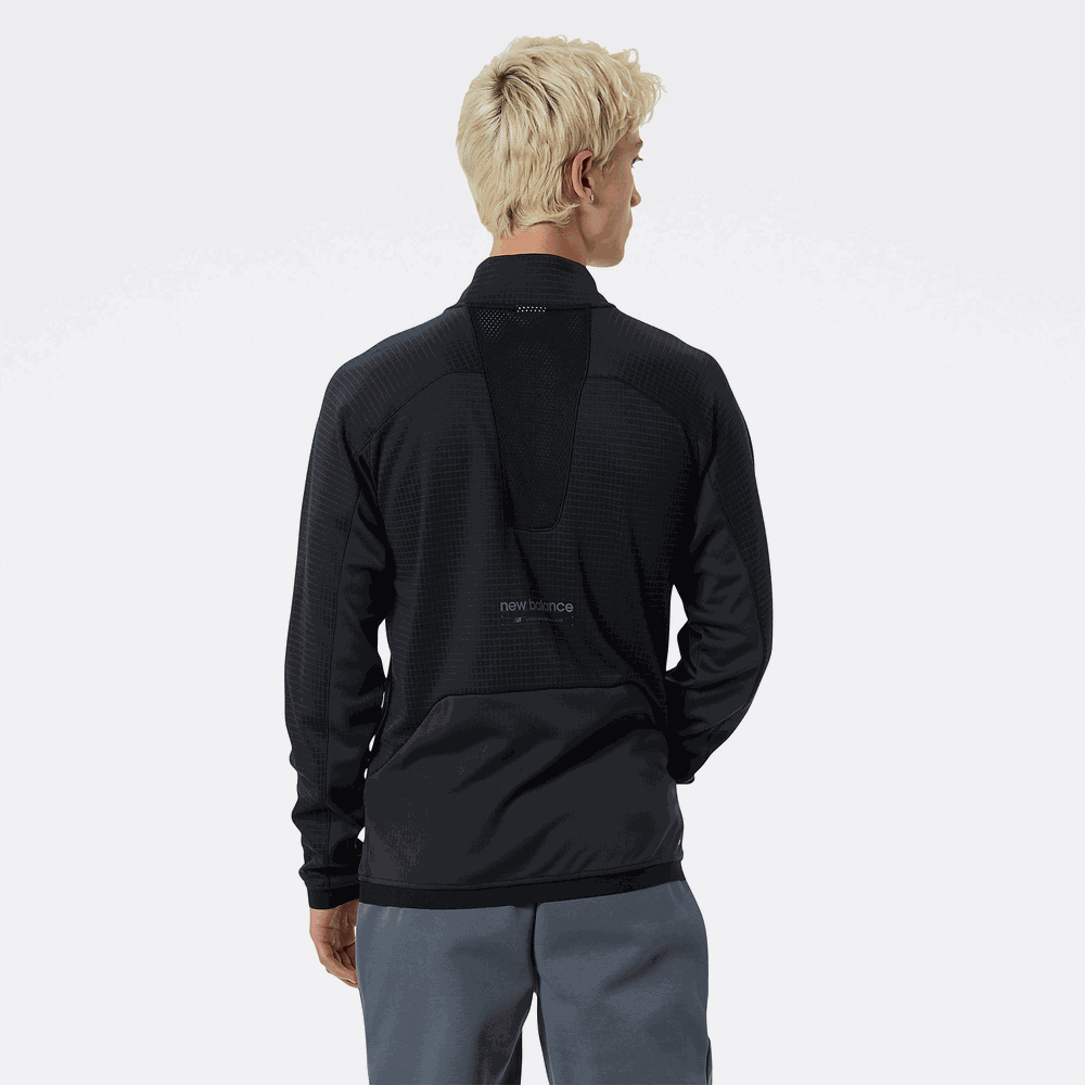 Bluza New Balance MJ21053BK – czarna