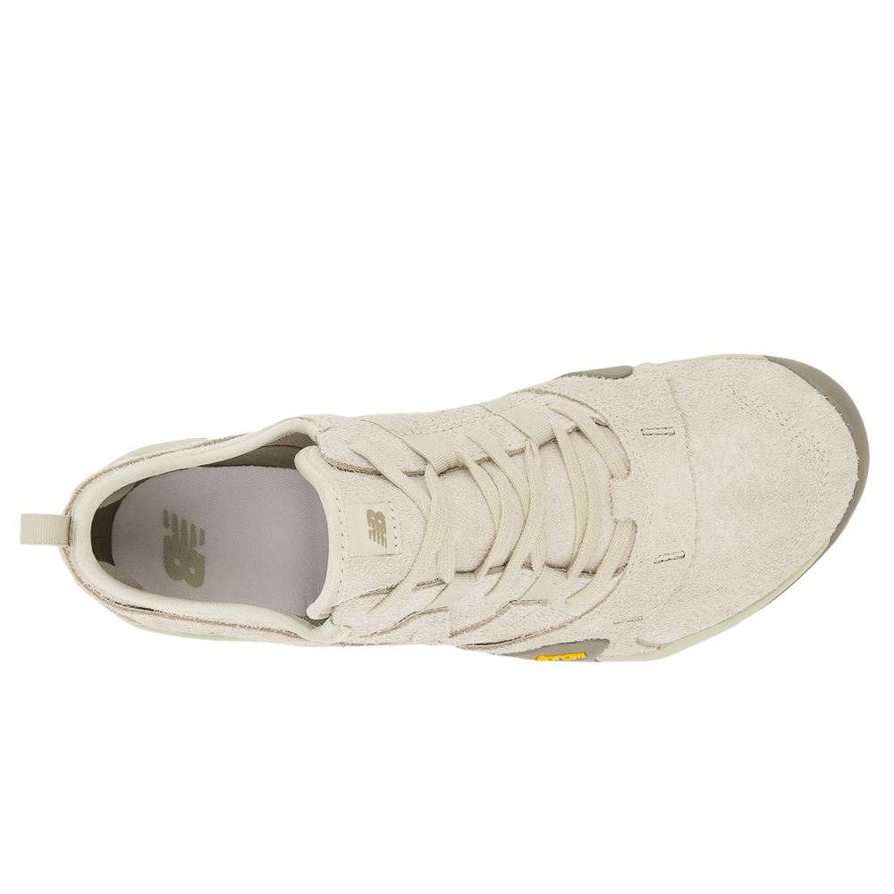 Buty unisex New Balance Minimus MT10OPS – beżowe