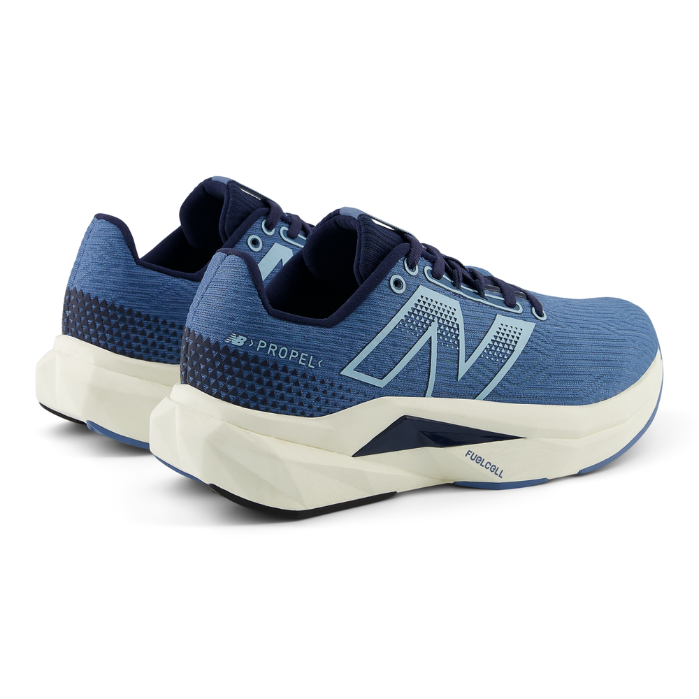 Buty damskie New Balance FuelCell Propel v5 WFCPRLH5 – niebieskie