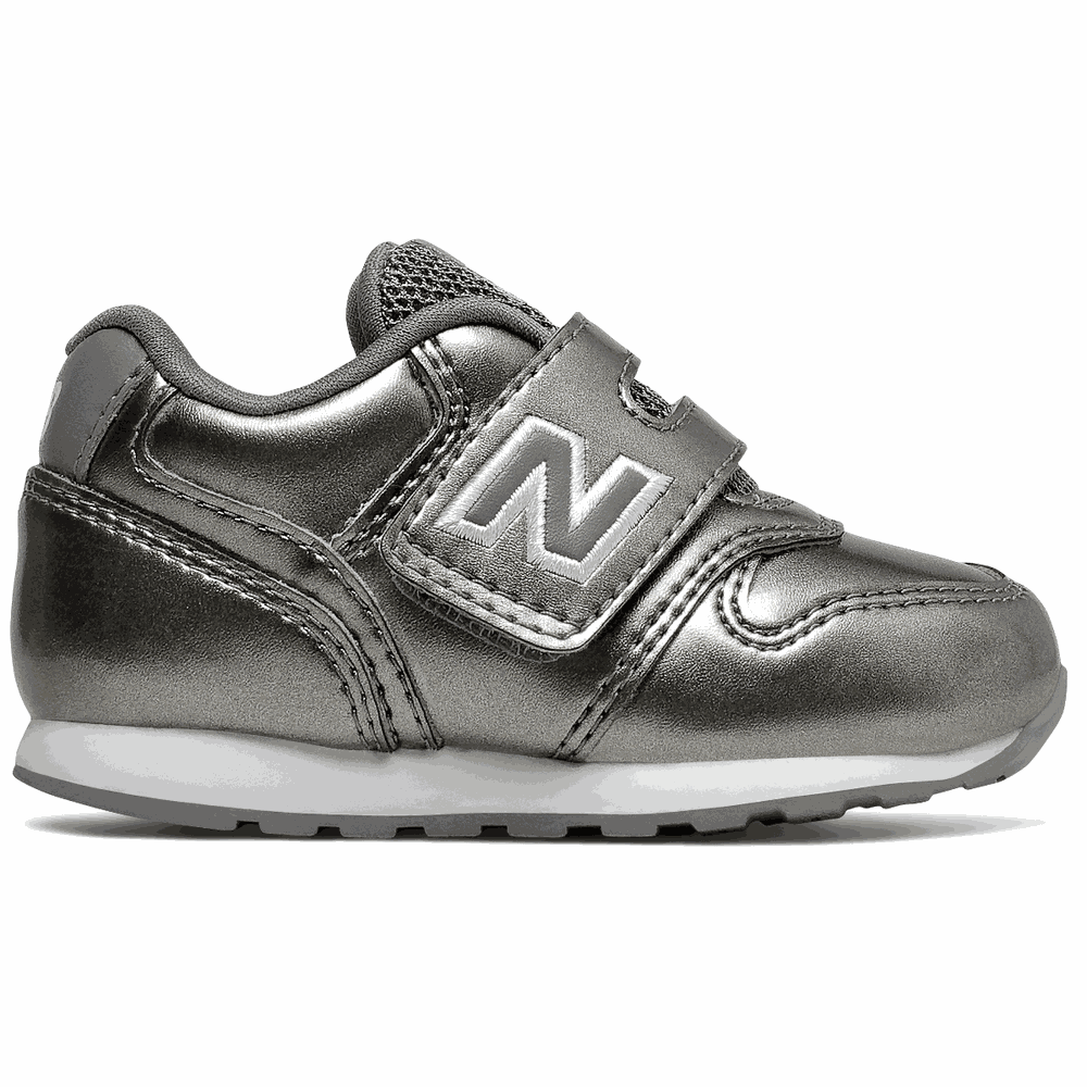 New Balance IZ996GA