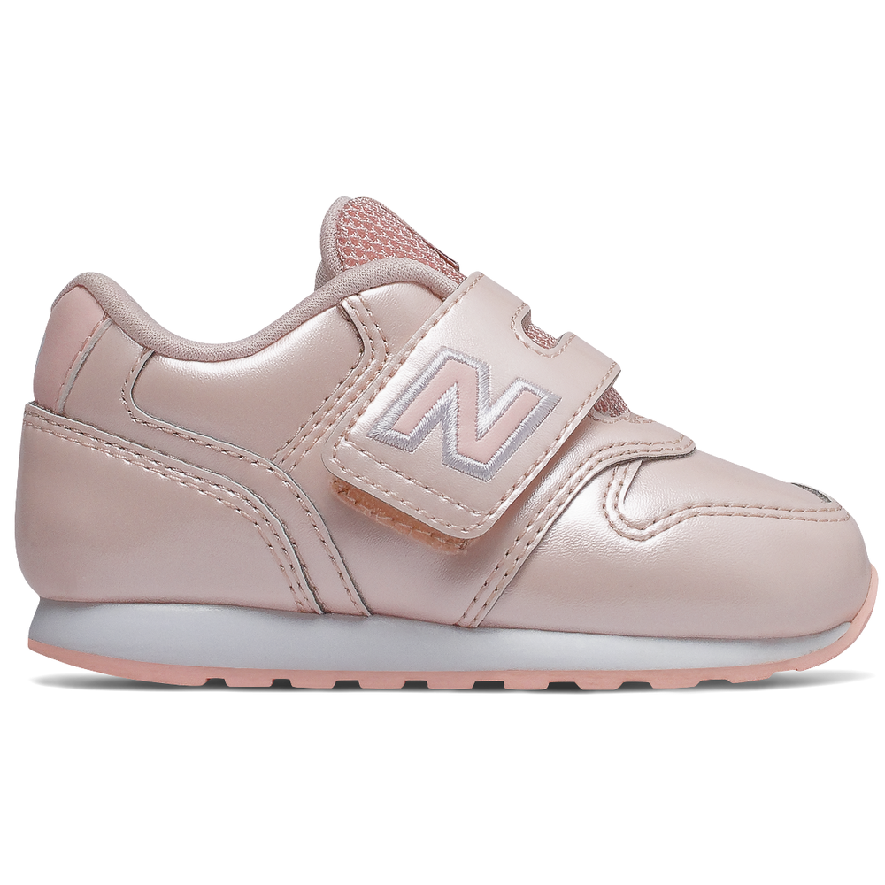 New Balance IZ996GB