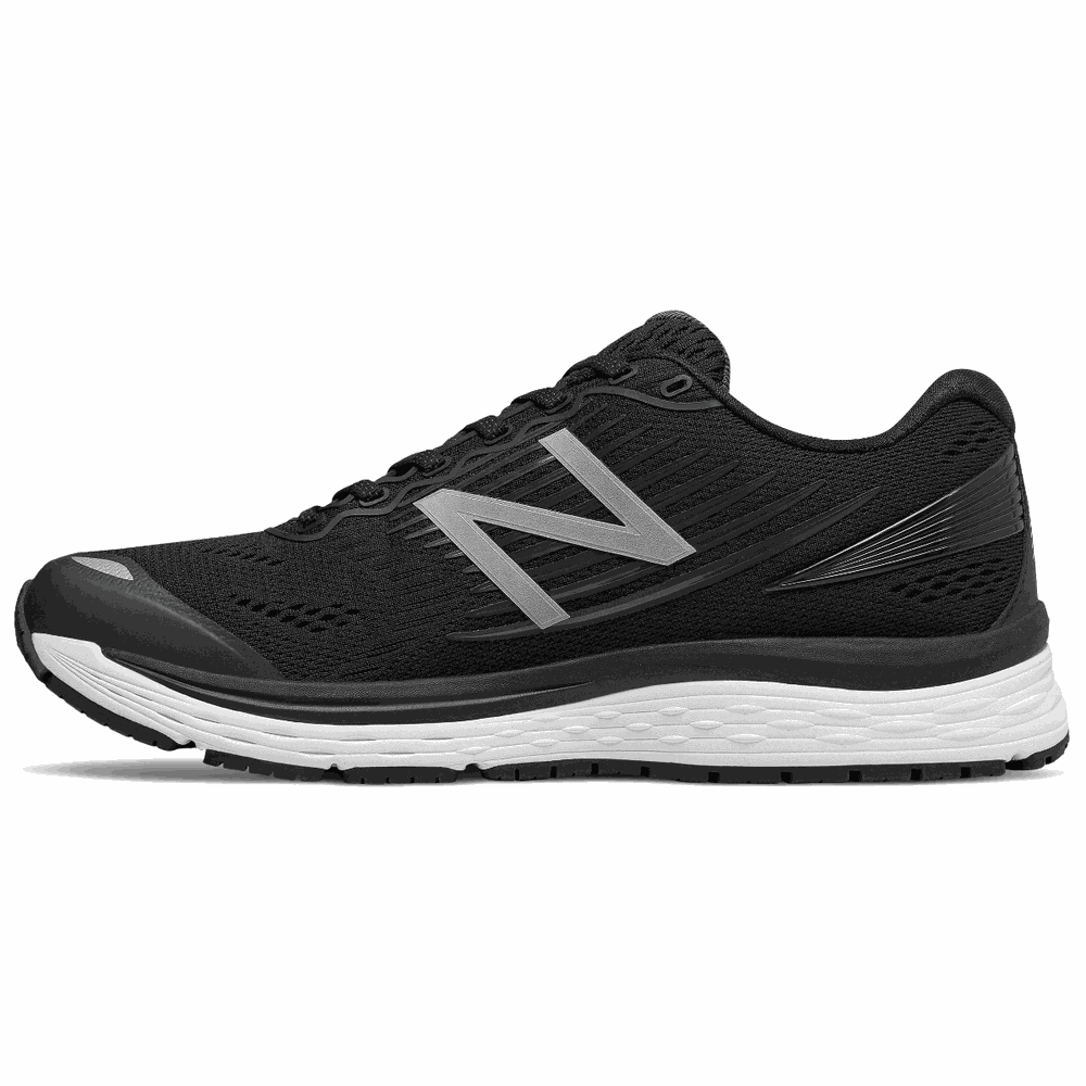 New Balance M880BK8