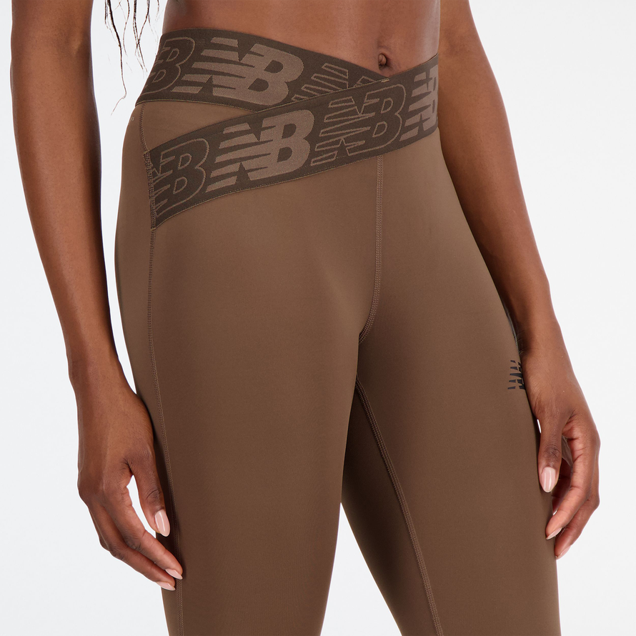 Legginsy damskie New Balance WP21177DUO – brązowe