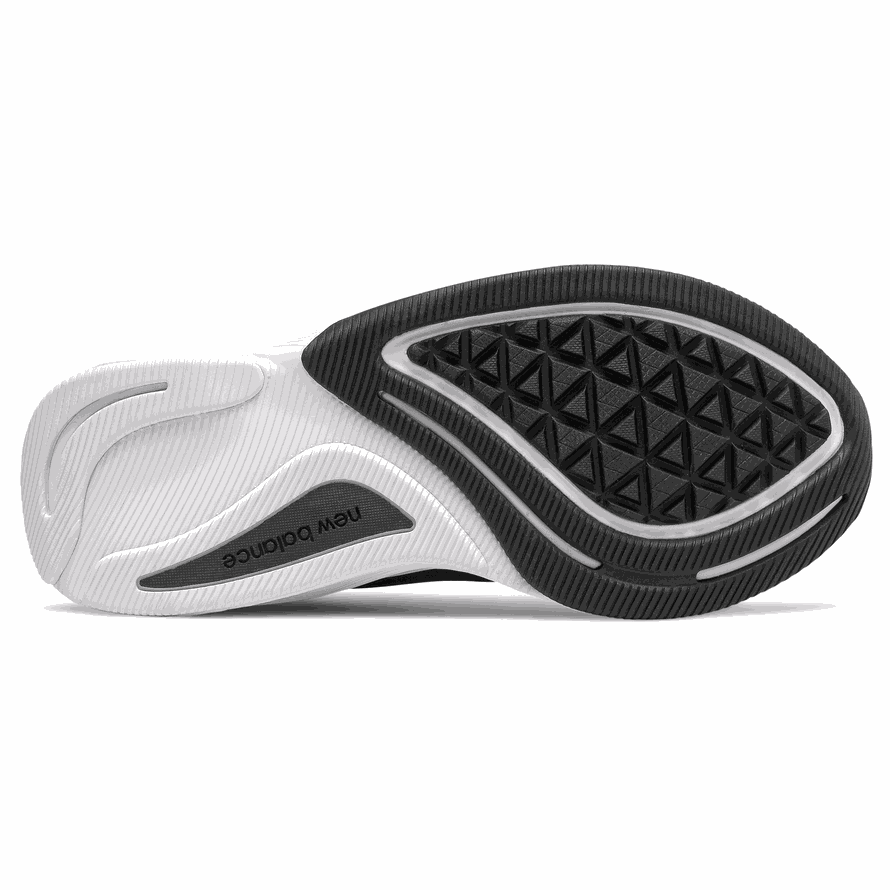 ⭐️新品⭐️New Balance FUELCELL PVLSE V1 25㎝ - メルカリ
