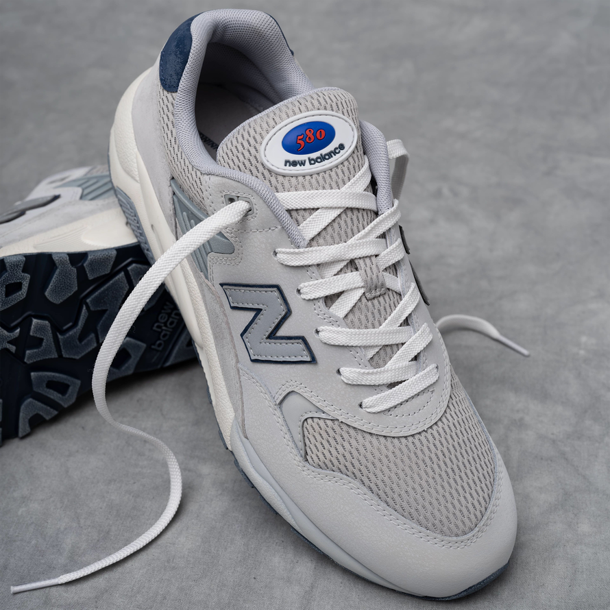 靴 new balance 580 MT580MD2 27.0 Buty męskie New Balance MT580MD2 – szare | NBsklep.pl