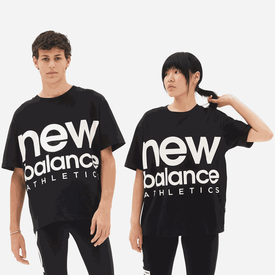 Koszulka unisex New Balance UT23505BK – czarna