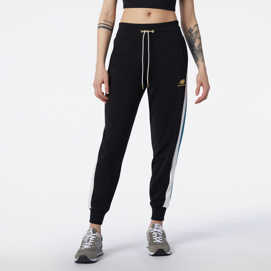 Spodnie damskie New Balance WP13513BK – czarne