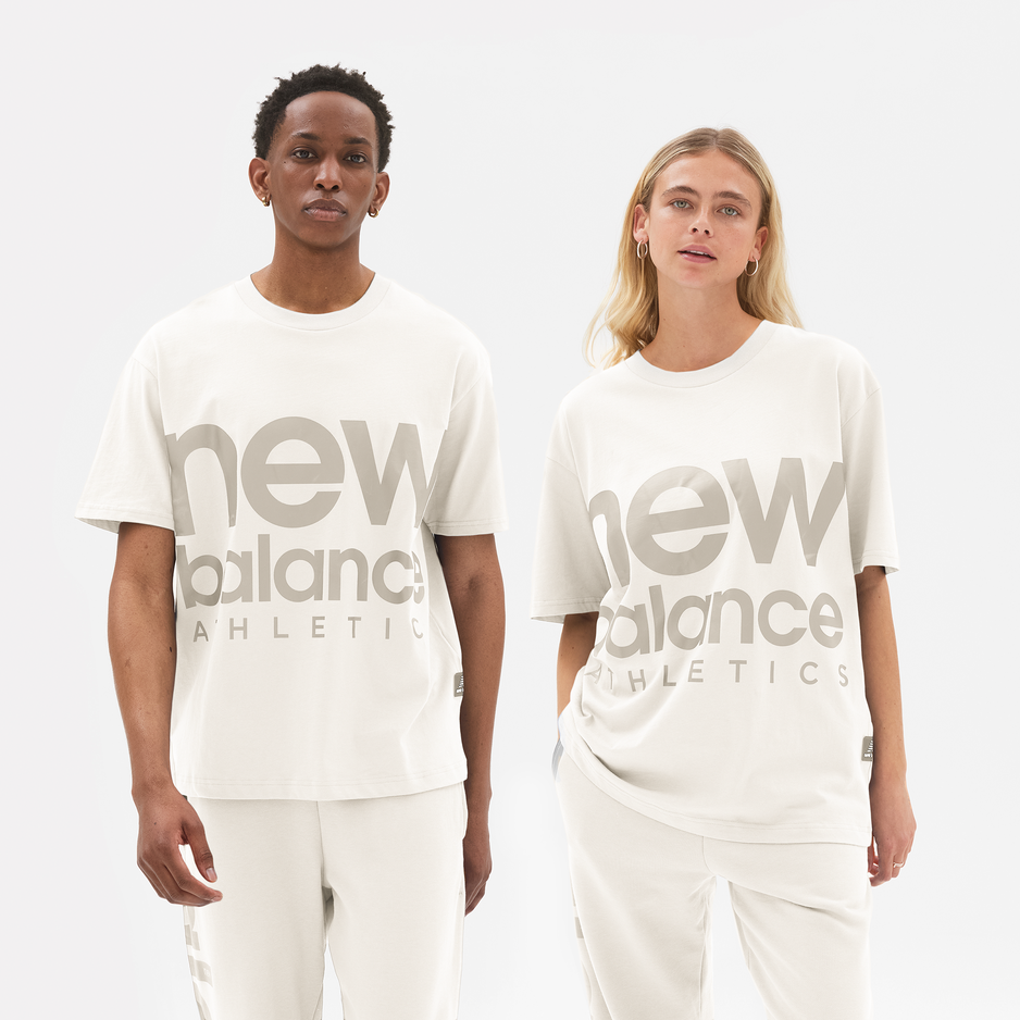 Koszulka unisex New Balance UT23505SST – biała