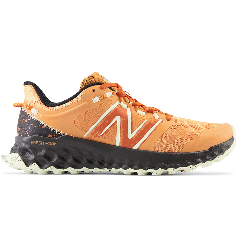 Buty damskie New Balance Fresh Foam Garoé WTGAROE1 - pomarańczowe